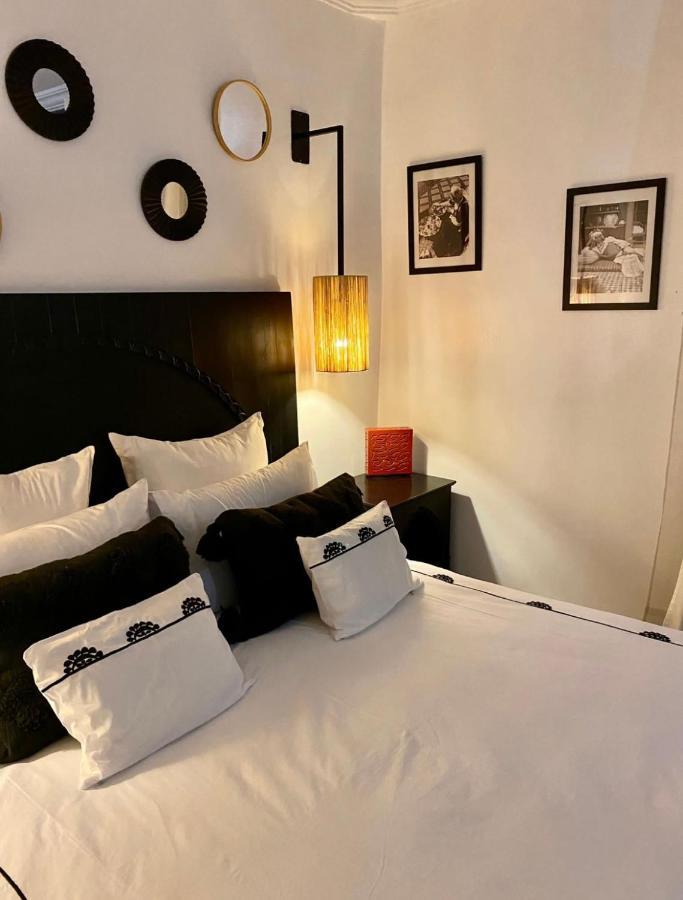 Guest house Basidi Piscine Chauffee Sur Le Toit De La Medina *